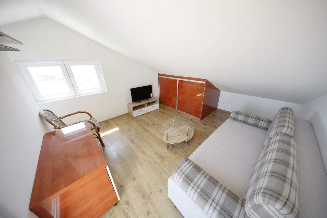 Apartmani Postimana Pasman Bagian luar foto
