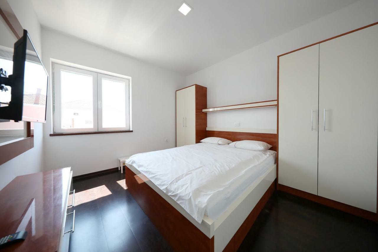 Apartmani Postimana Pasman Bagian luar foto