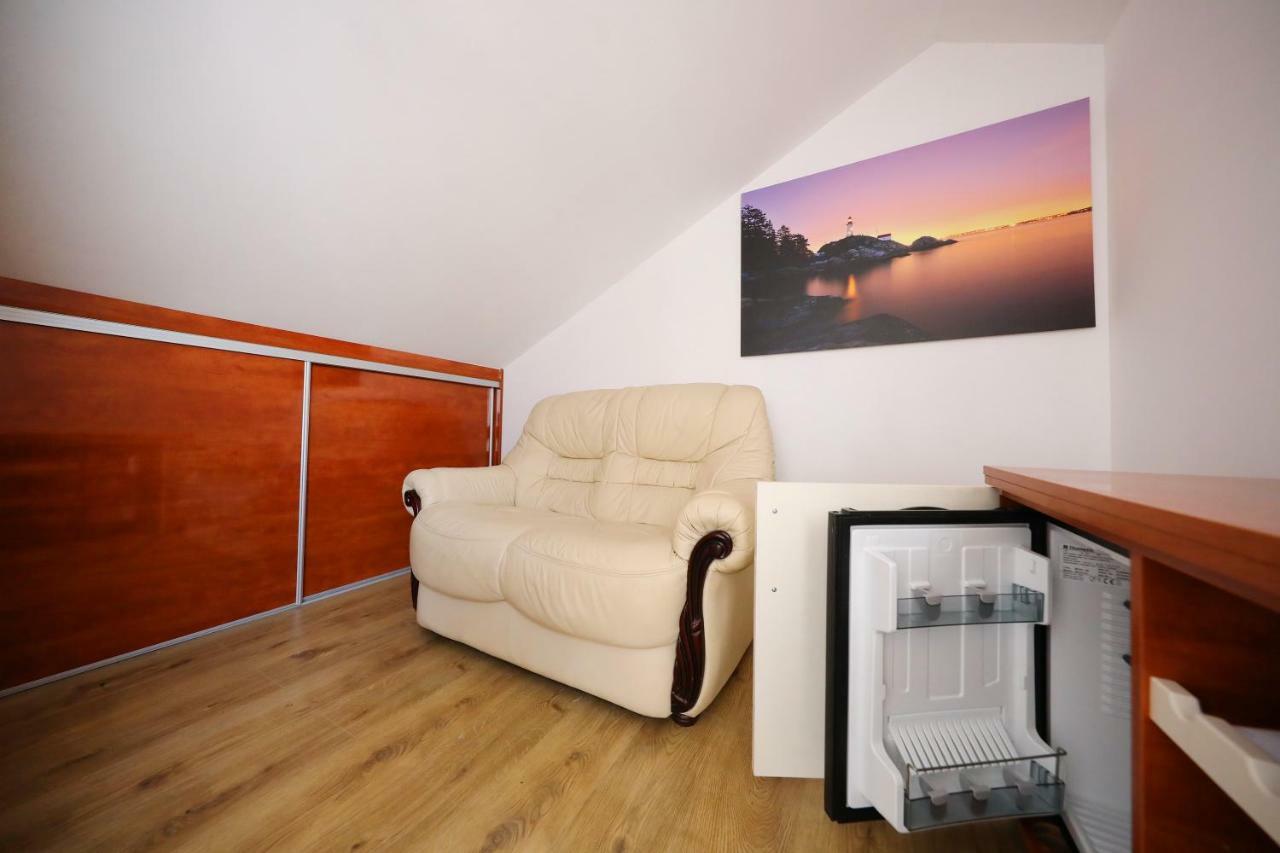 Apartmani Postimana Pasman Bagian luar foto