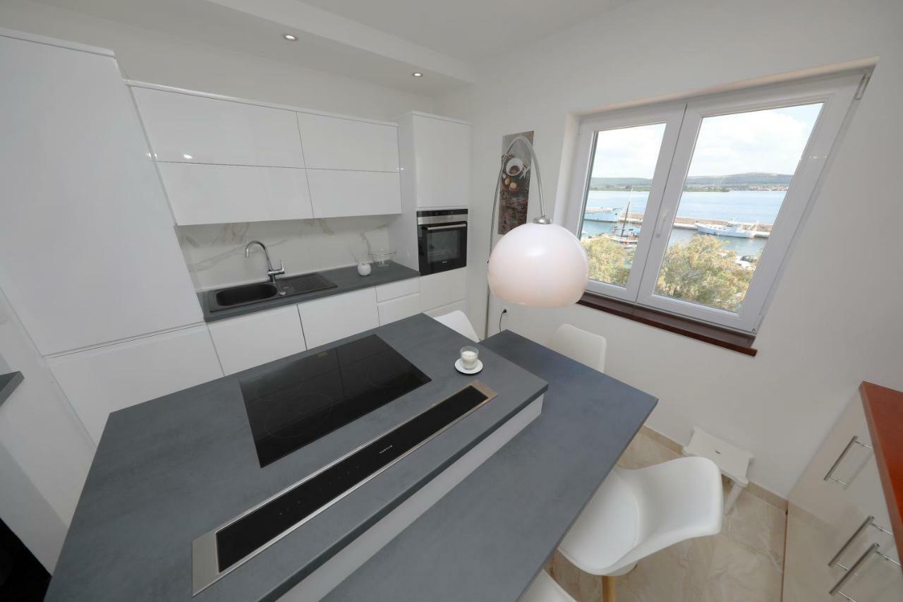 Apartmani Postimana Pasman Bagian luar foto