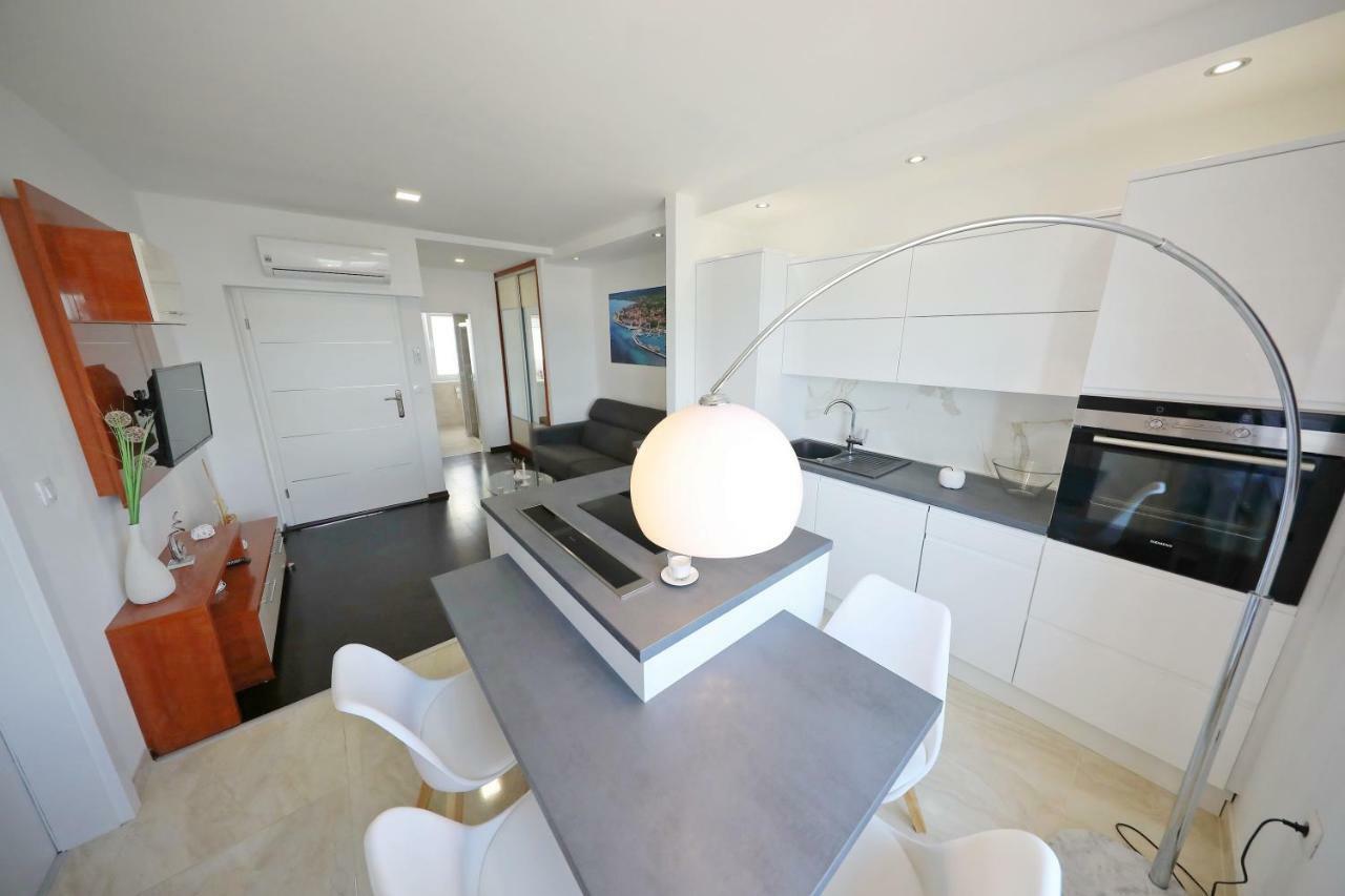 Apartmani Postimana Pasman Bagian luar foto